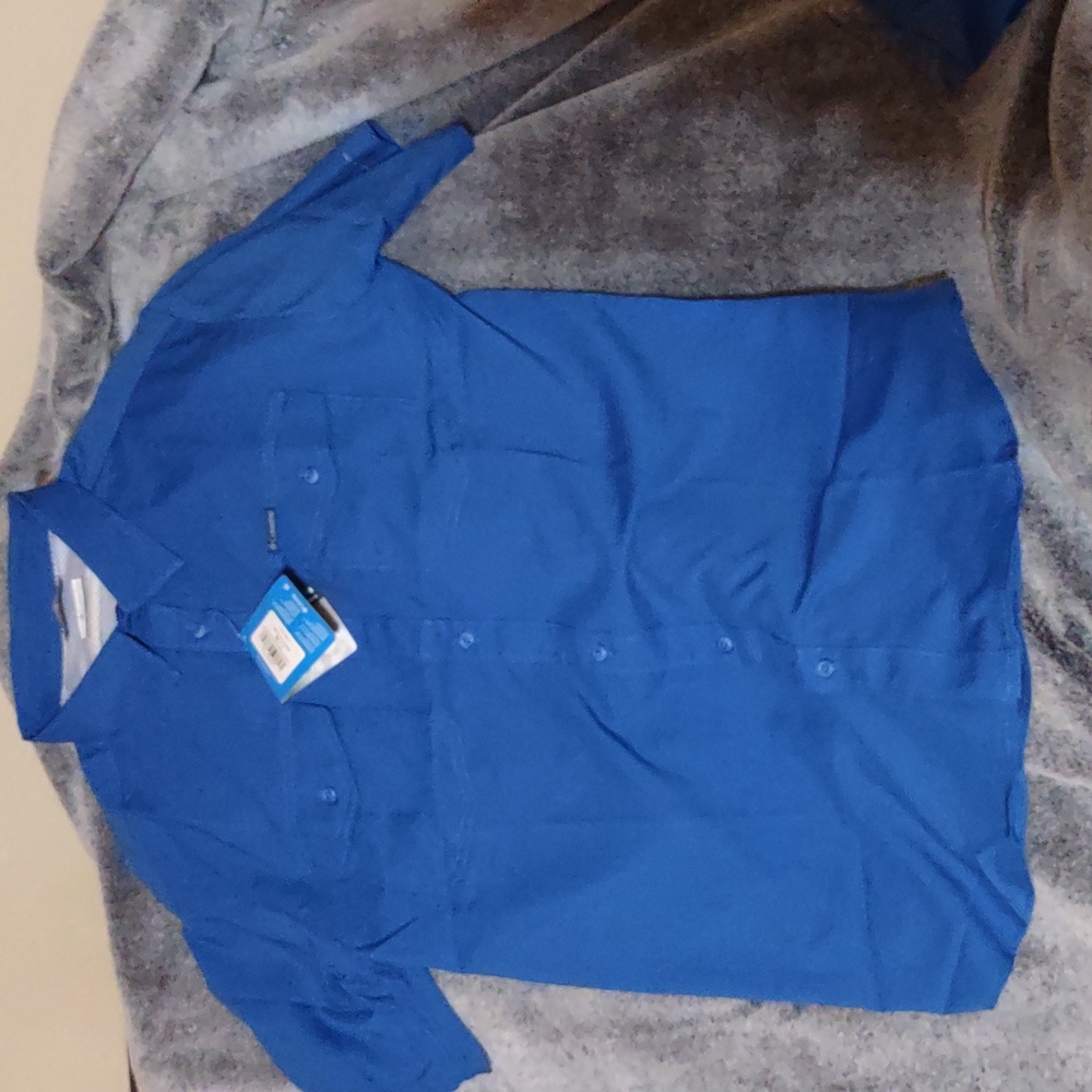 Men sports shirts